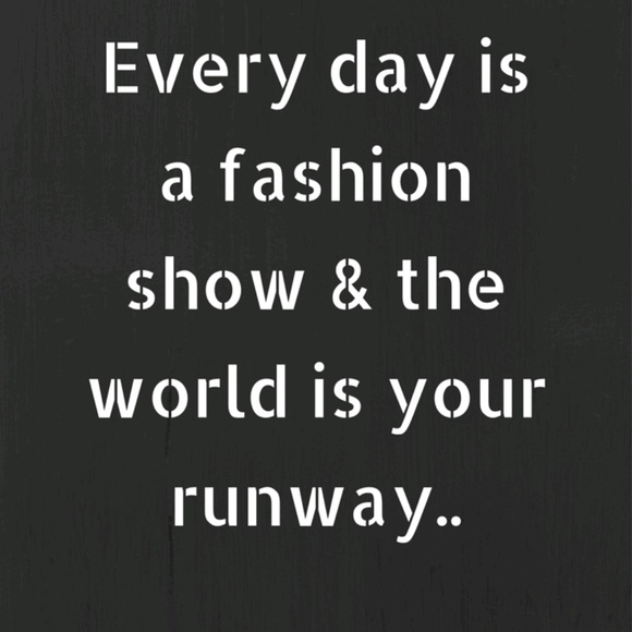 Meet your Posher, Alexis - Picture 1 of 1